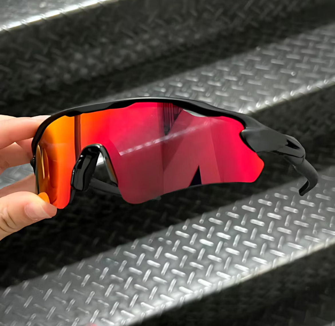 ￼Óculos de Sol masculino e feminina Corrida Ciclismo Beach Tennis Praia Volei lente polarizada Proteção UV400