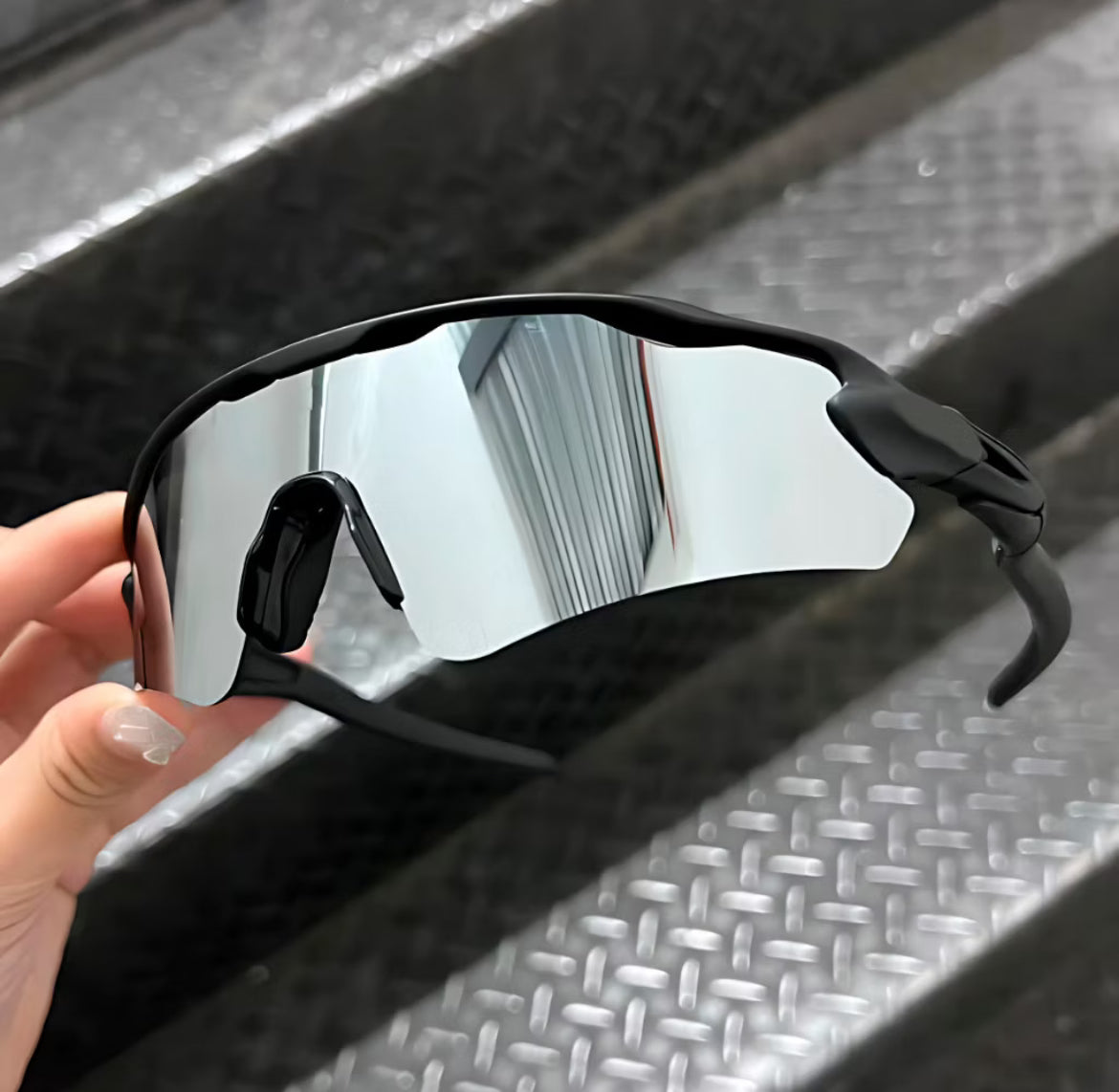 ￼Óculos de Sol masculino e feminina Corrida Ciclismo Beach Tennis Praia Volei lente polarizada Proteção UV400